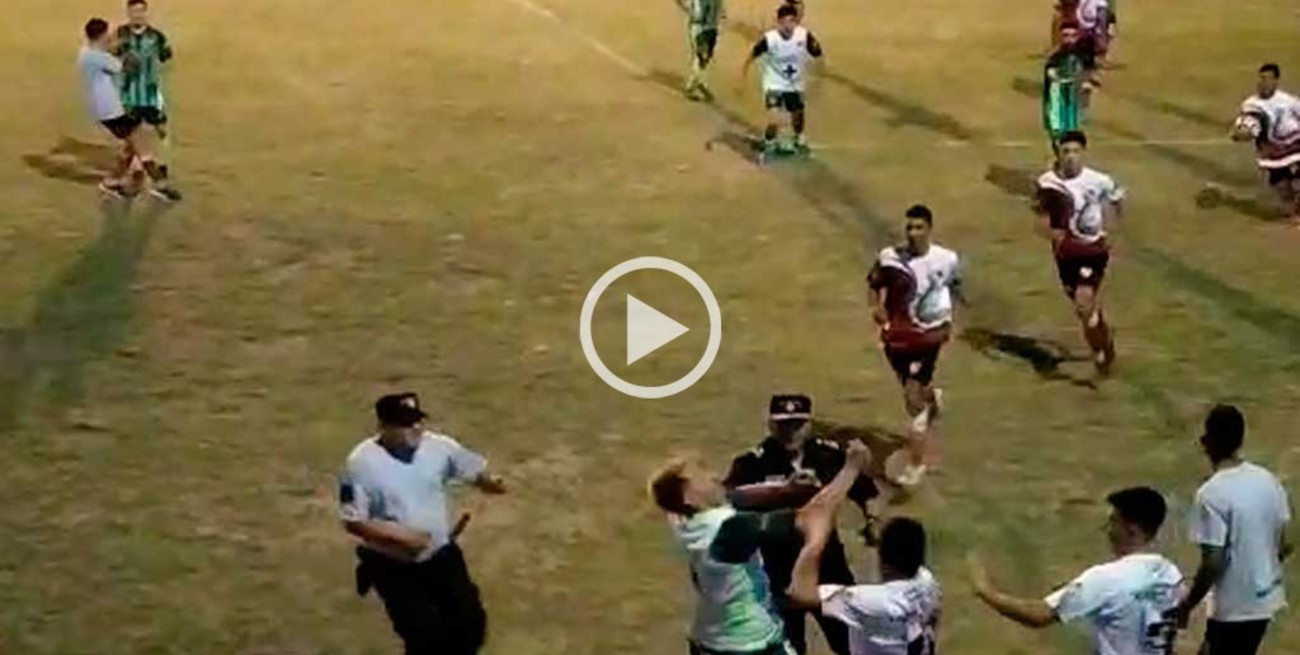 Video: batalla campal en el fútbol santafesino