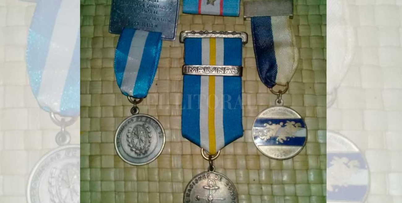Le robaron medallas de la Guerra de Malvinas y quiere recuperarlas