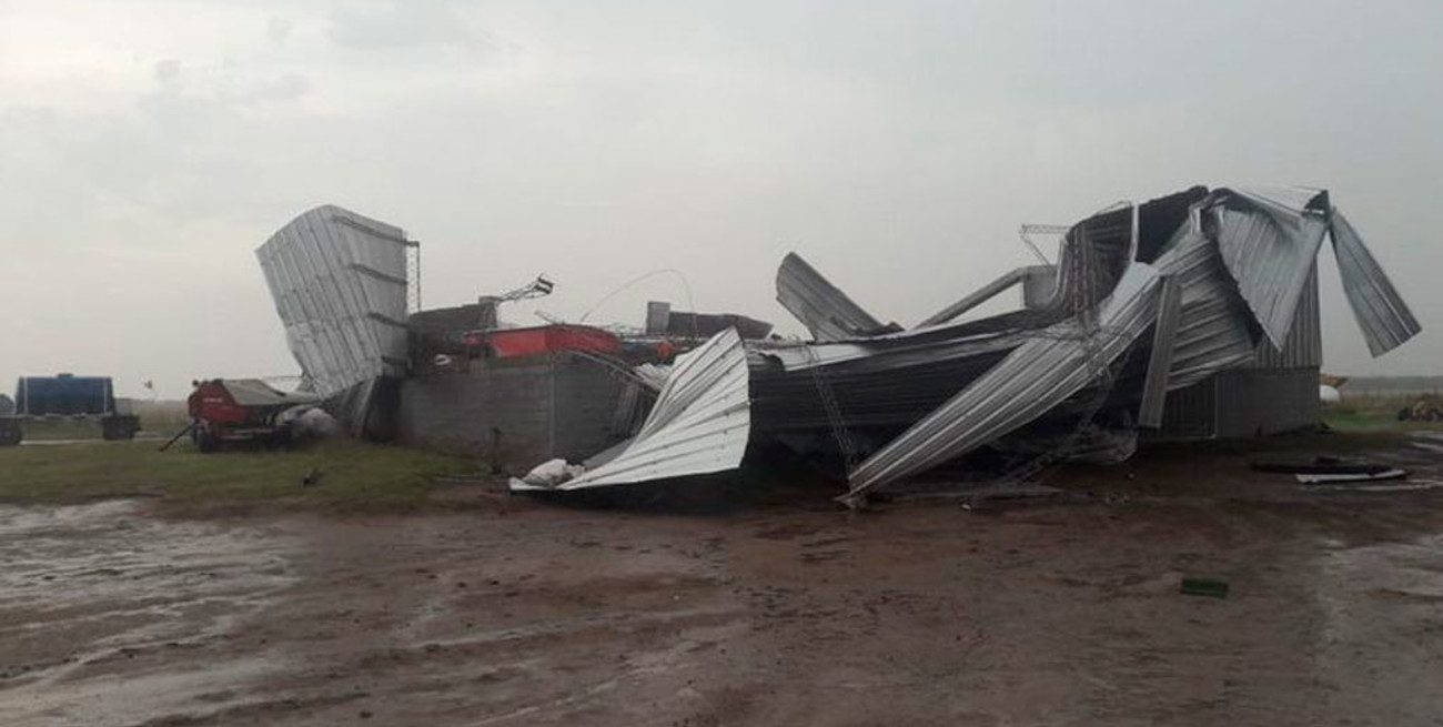 Fuerte temporal en Córdoba provocó voladuras de techos