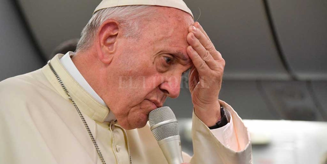 El Papa aceptó la renuncia de dos obispos chilenos