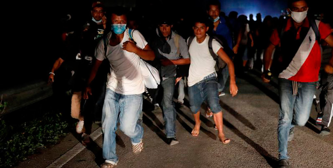 México, Guatemala y Estados Unidos refuerzan sus fronteras por las "caravanas" desde Honduras