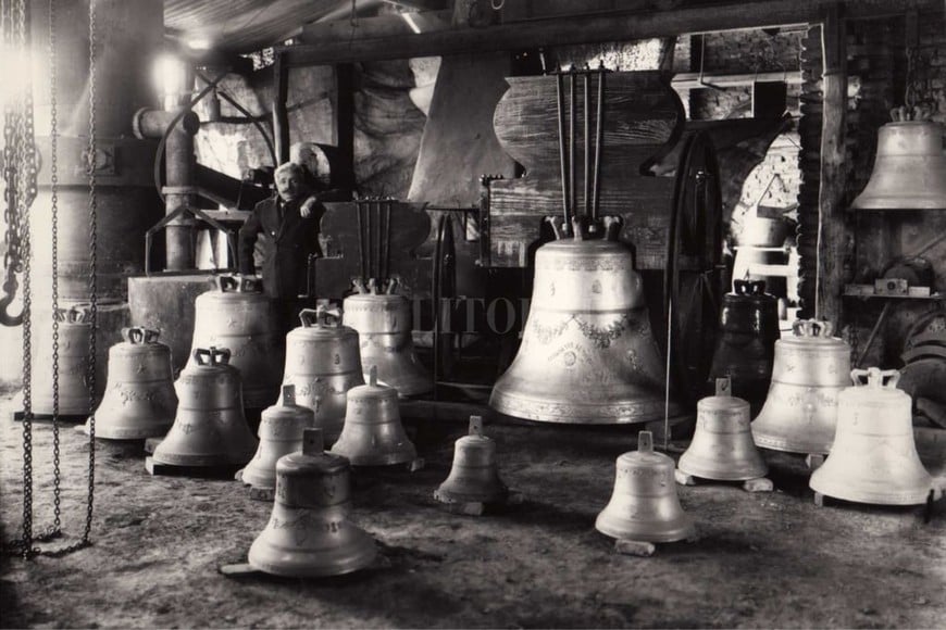 ELLITORAL_246246 |  Archivo La historia comenzó con la llegada de Juan Bautista Bellini a nuestra provincia en 1892. Este italiano del Piamonte arribó en el año en que se estaba haciendo la iglesia en San Carlos Centro.