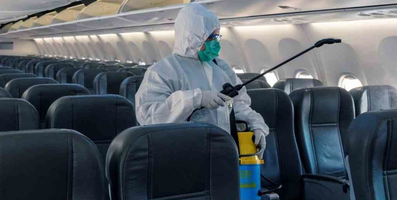Los aviones de Aerolíneas Argentinas serán desinfectados con una nueva tecnología por la pandemia