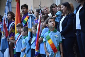 Flavio Raina El acto de inicio de clases del Centro Educativo Jerárquicos tuvo lugar en el patio del Instituto Superior 4086, de la misma entidad.