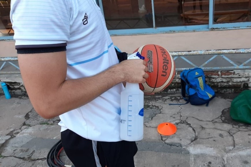 ELLITORAL_354439 |  Gonzalo Fracchia El uso de sanitizantes se mantiene durante el 2021