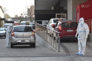 Flavio Raina Crecen los casos en la ciudad y aumenta la demanda para hisoparse en el Cemafe.