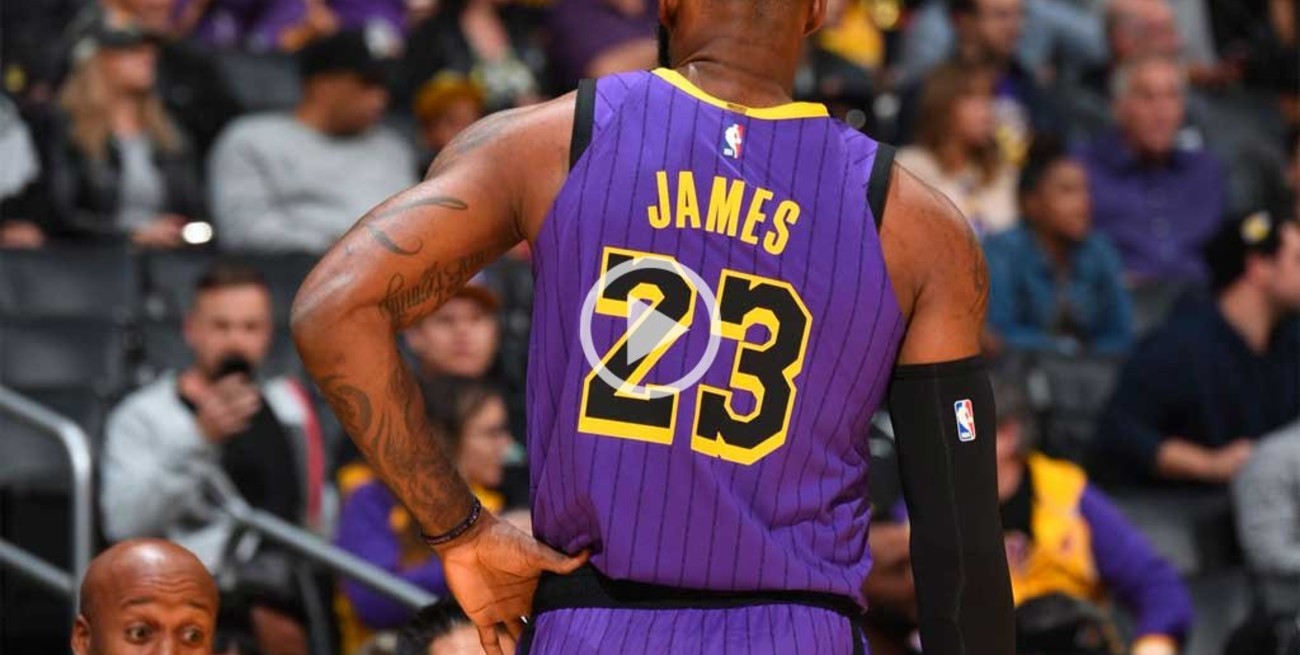 LeBron James la rompió con Lakers y se convirtió en el quinto máximo goleador de la NBA