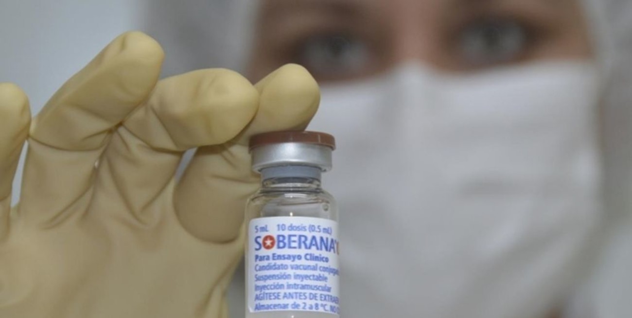 Cuba e Irán firman acuerdo para producir la vacuna Soberana-02