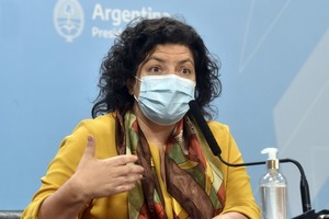 ELLITORAL_392972 |  PLZPhoto Télam 27/07/2021 Buenos Aires: La ministra de Salud Carla Vizzotti destacó hoy que Argentina está "casi llegando a las 42 millones de dosis" de vacunas contra el coronavirus recibidas y precisó que el "90 por ciento ya está distribuido". Foto: Presidencia