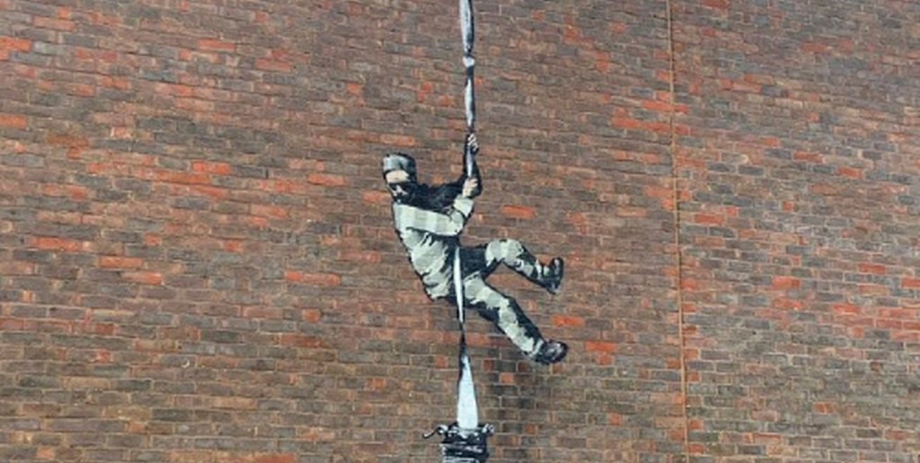 Atribuyen a Banksy un nuevo graffiti en la prisión donde estuvo encarcelado Oscar Wilde