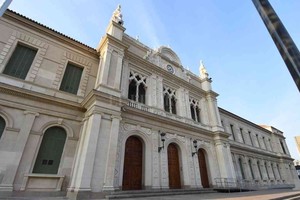 Manuel Fabatía Las carreras que empiezan a partir del año que viene van a tener mucho potencial , contó Enrique Mammarella.