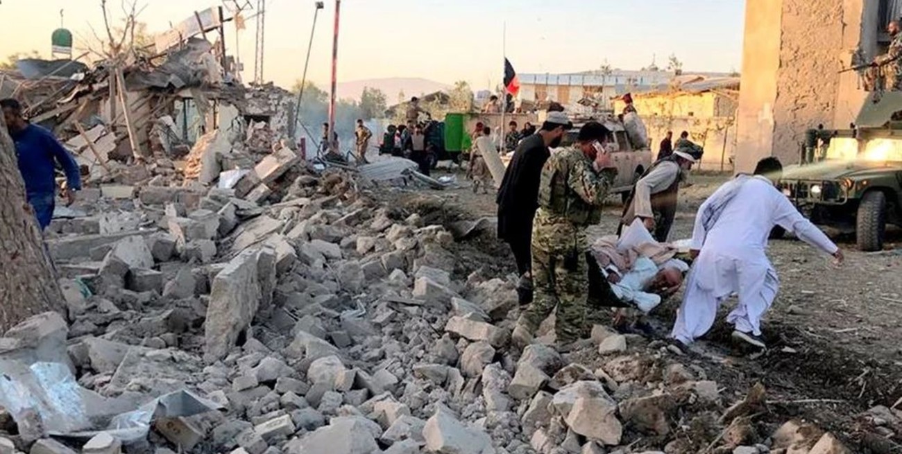 Al menos 15 muertos y 70 heridos en un atentado a un hospital en Afganistán