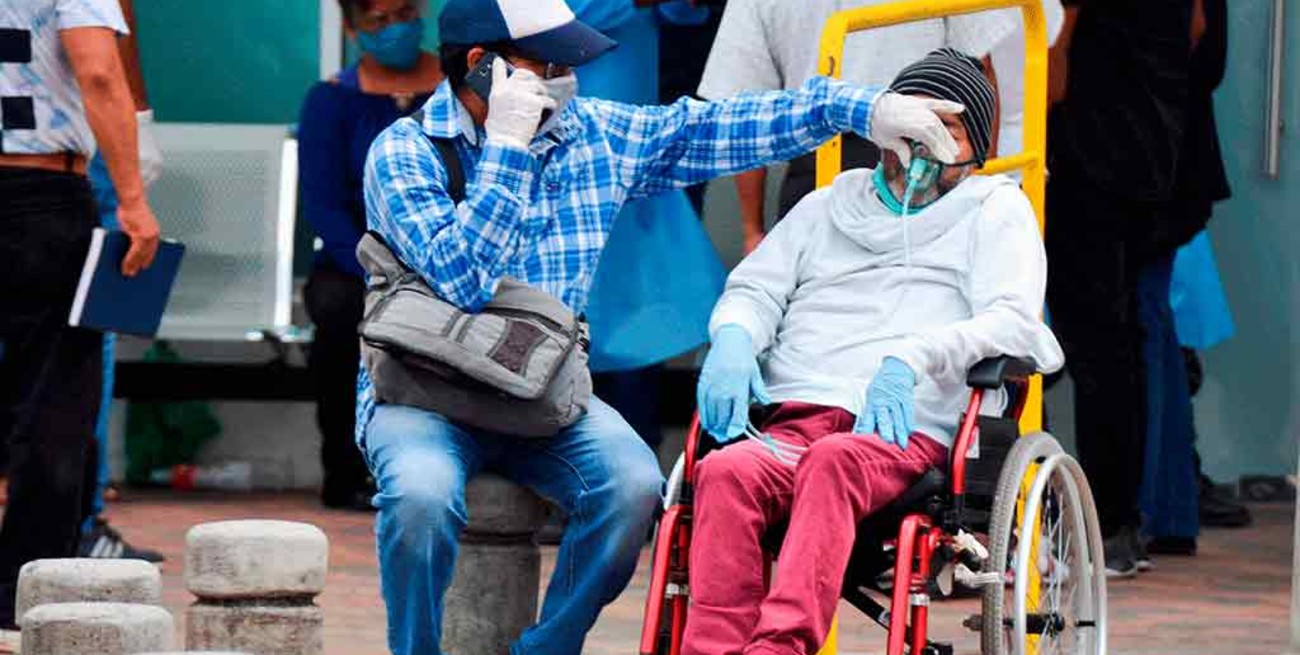 Defensor del pueblo de Ecuador: "No invertimos en salud, educación y hoy vemos el resultado"