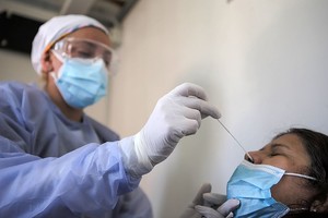 ELLITORAL_397273 |  NA NOTICIAS ARGENTINAS   AGOSTO 
14: El ministerio de salud de 
la Nacion confirmÃ³ 121 muertes 
y 6.183 nuevos casos de 
coronavirus en las Ãºltimas 24 
horas
Foto NA