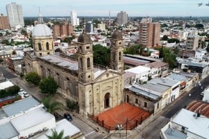 ELLITORAL_372922 |  Fernando Nicola El fray Juan José Baldini señaló que  el cuidado del templo va acompañado también de una especial conservación de todo el edificio del convento por parte de la Orden .