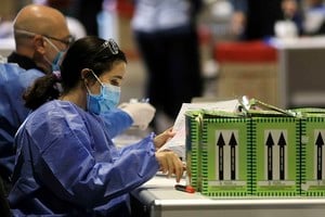 ELLITORAL_386526 |  NA NOTICIAS ARGENTINAS BAIRES, 
MAYO 25: ContinÃºan los tests 
para coronavirus en varios 
puntos de la ciudad de Buenos 
Aires. Foto NA: MARIANO 
SANCHEZ