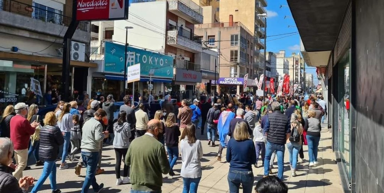 Rebelión en Venado Tuerto: comerciantes se niegan a  cerrar 