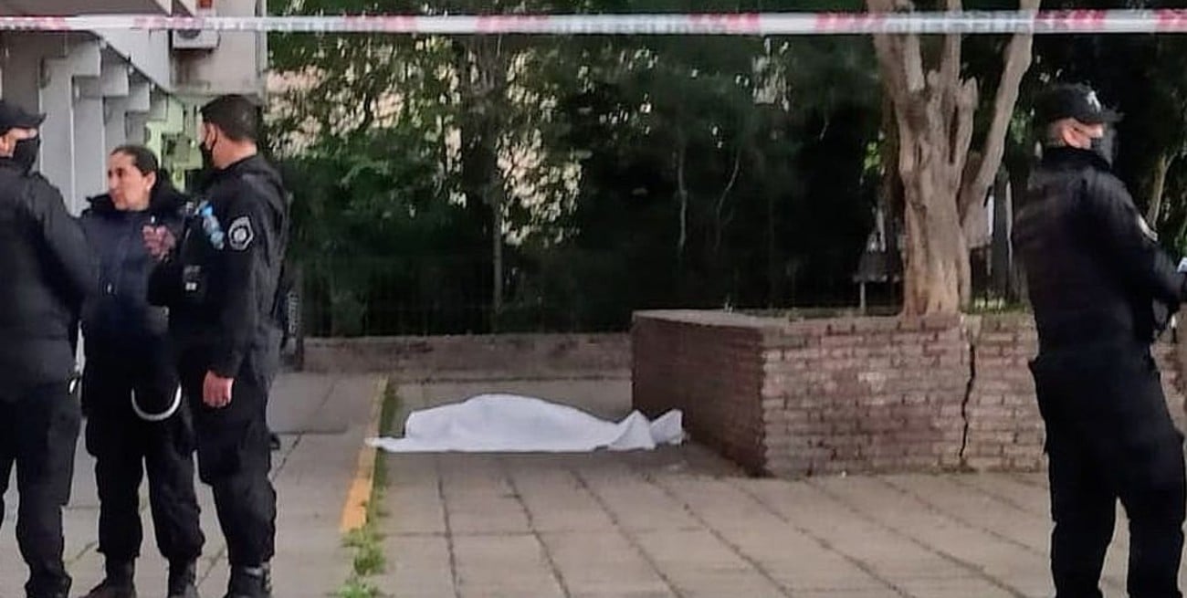 Rosario: ejecutan a un joven en el patio de un complejo Fonavi