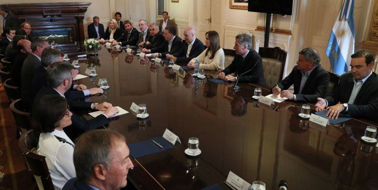 Macri se reunió con gobernadores buscando consenso para el presupuesto