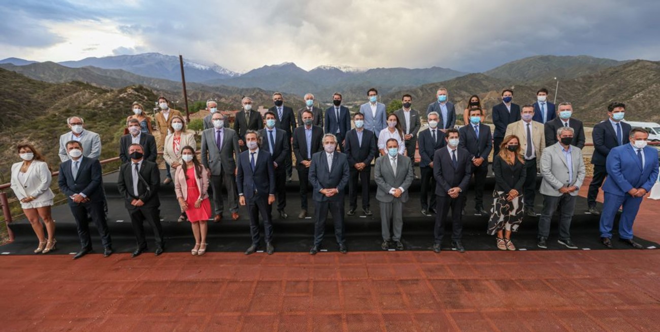 El Presidente encabezó la segunda reunión de Gabinete Federal en Chilecito