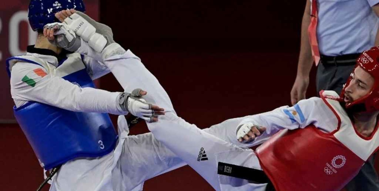 Taekwondo: Lucas Guzmán perdió la semifinal, pero irá por la medalla de bronce