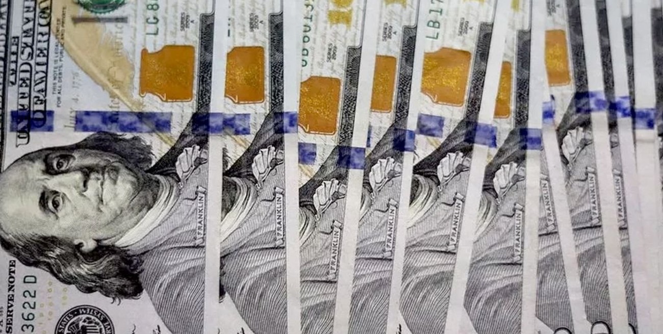 Economistas pronostican que en el próximo gobierno habrá un dólar "quieto"