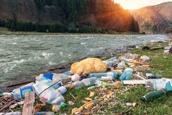 La ONU acordó lanzar negociaciones para un primer acuerdo mundial contra la contaminación por plásticos