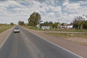 Captura de Pantalla - Google Street View El camionero apareció a metros de la Ruta Nacional 11, a la altura de Recreo sur.