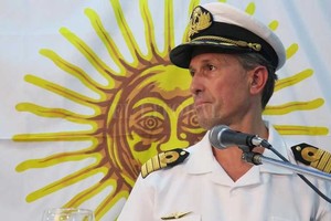 ELLITORAL_196638 |  Todo Noticias Enrique Balbi, vocero de la Armada informó este sábado por la mañana el último reporte del operativo de búsqueda del submarino