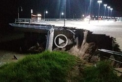Video: se desmoronó parte de la barranca del Parque España en Rosario