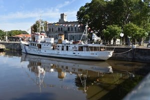 Guillermo Di Salvatore. El Guardacostas PNA GC-43 ?Mandubí? posee 33 metros de largo (eslora), 6,70 metros de ancho (manga) y un peso de 208 toneladas.