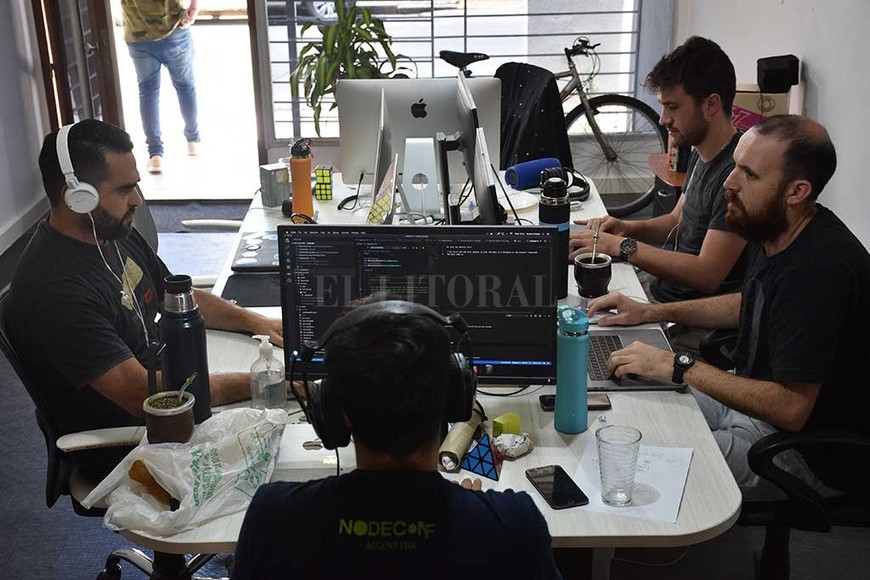 ELLITORAL_231919 |  Flavio Raina.