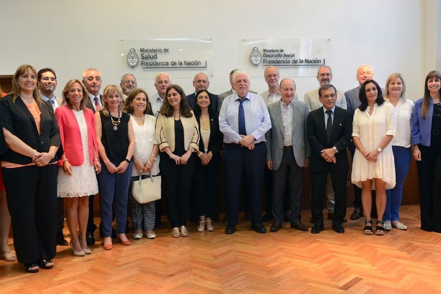 ELLITORAL_276784 |  Gentileza