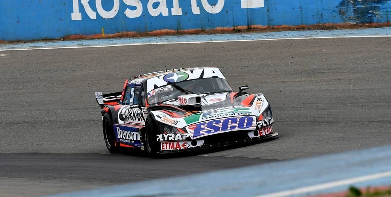 Matías Rossi se quedó con la pole del TC en Rosario