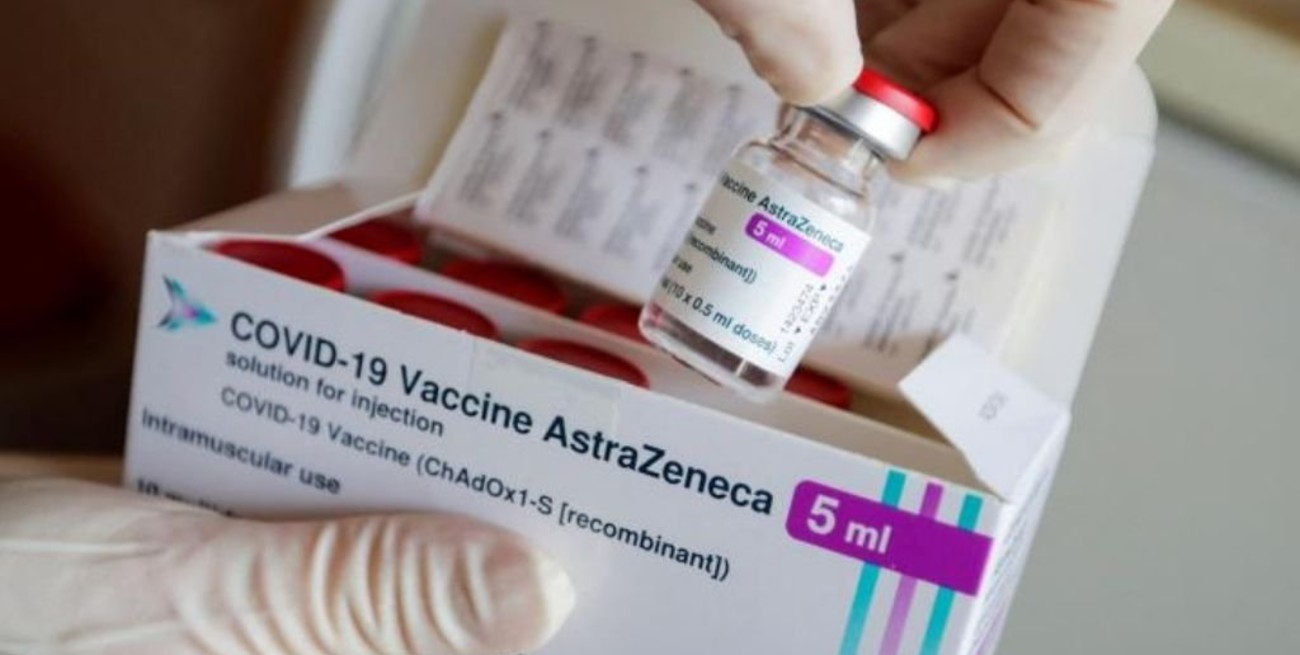 La Anmat aclaró que la vacuna de AstraZeneca no contiene grafeno