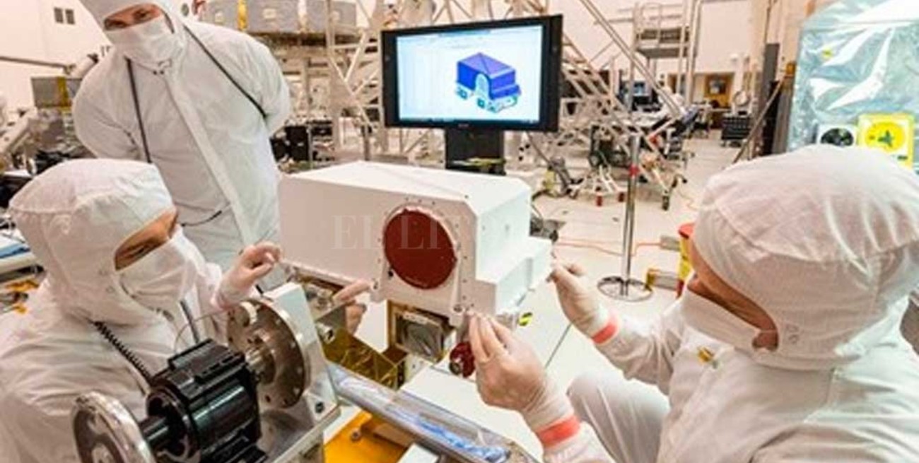 Mars 2020 llevará la primera cámara a color y 3D 