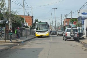 ELLITORAL_189814 |  Flavio Raina No parece. El hormigón armado, con cordón cuneta y desagües pluviales que tiene hoy un tramo de Alto Verde le dio una transformación urbanística importante.