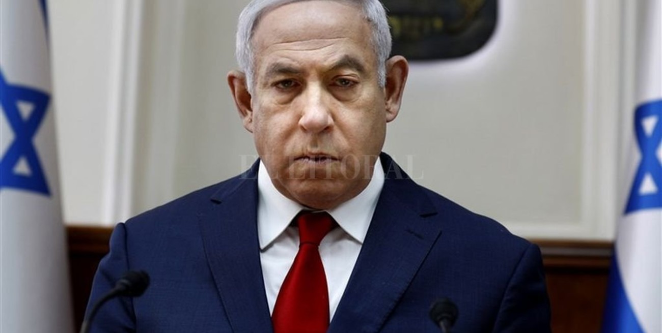 La Fiscalía israelí acusa a Benjamín Netanyahu de fraude