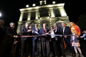 ELLITORAL_247720 |  Mauricio Garín El gobernador encabezó el acto de inauguración de las remodelaciones de la Casa de la Cultura.
