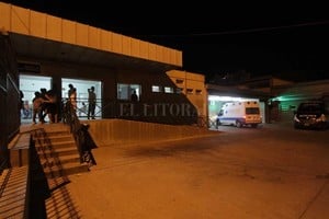 ELLITORAL_284050 |  Archivo El Litoral / Manuel Fabatía El hombre herido quedó internado en estado reservado en el Cullen