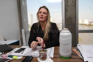 ELLITORAL_235299 |  Archivo El Litoral LA FUNCIONARIA recordó que la producción de combustibles y energías alternativas fue uno de los programas apuntados desde el inicio de la gestión, en plena crisis energética.