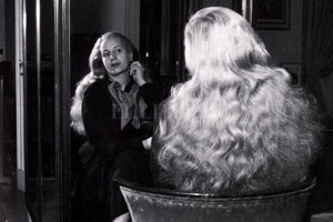 ELLITORAL_246171 |  Archivo El Litoral Frente al espejo: la muestra  Evita Inmortal  cuenta con una recopilación de fotos y objetos que pertenecieron a la  abanderada de los humildes .