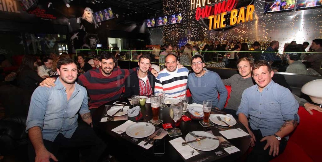 Los bares y restaurantes de la ciudad se preparan para celebrar el Día del Amigo