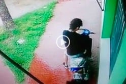 Video: en pocos segundos y a cara descubierta se roban una moto en Barrio Mayoraz