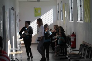 Archivo El Litoral / Mauricio Garín El espacio atiende el control de niños sanos, embarazo, consultorio de pacientes crónicos, atención de enfermería, kinesiología y laboratorio, entre otros servicios médicos.