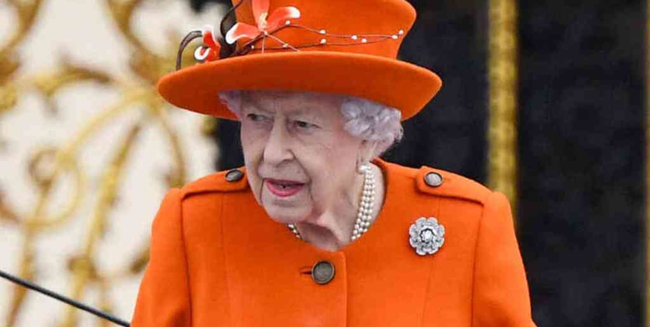 La reina Isabel II guarda reposo por consejo médico