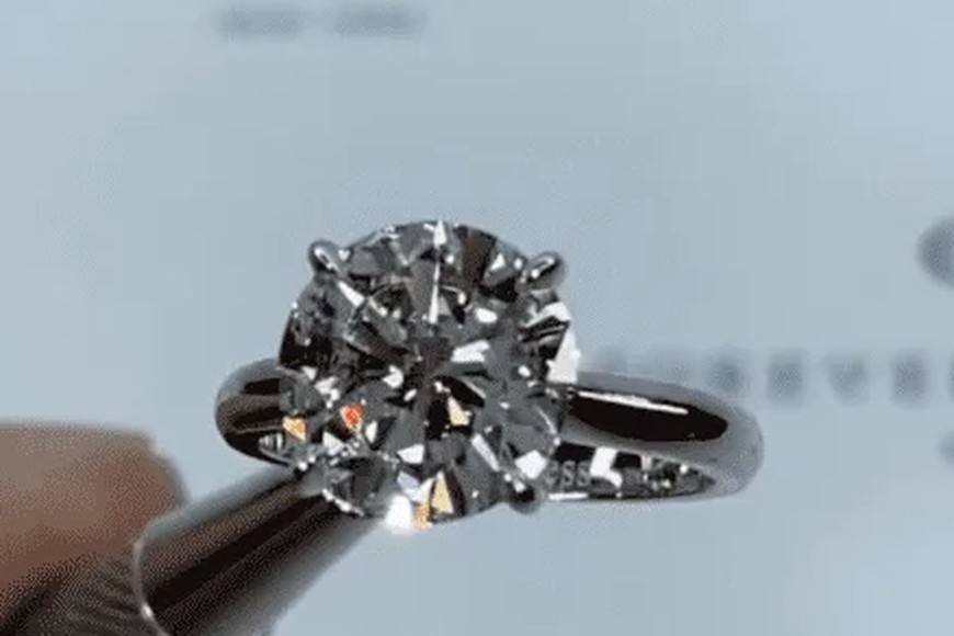 ELLITORAL_403713 |  Forever Diamonds Detalle del anillo
