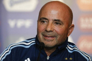 ELLITORAL_208561 |  Archivo. TÃ©lam Buenos Aires, 12/07/2012 - AerolÃ­neas Argentinas recibiÃ³ el sexto Boeing 737/700 NG (LV-CWL), de un total de diez ordenados en el marco del plan de renovaciÃ³n de la flota de aeronaves de fuselaje angosto, para vuelos domÃ©sticos y regionales. Foto: TÃ©lam/cl