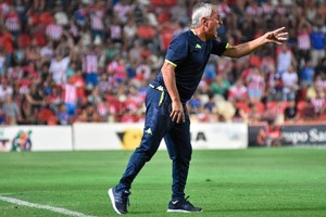 Pablo Aguirre. Leo Madelón se fue contento el viernes con la respuesta del equipo, más allá de las bajas considerables que hubo en los días previos a recibir a Argentinos Juniors. Espera que llegue la habilitación de Cabrera, que el viernes iba a ir al banco.