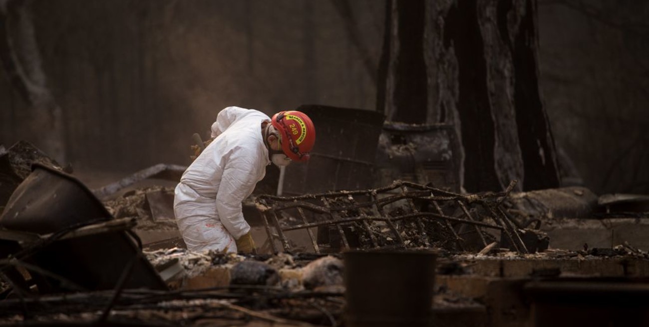 Ascendieron a 83 los muertos por el incendio en California